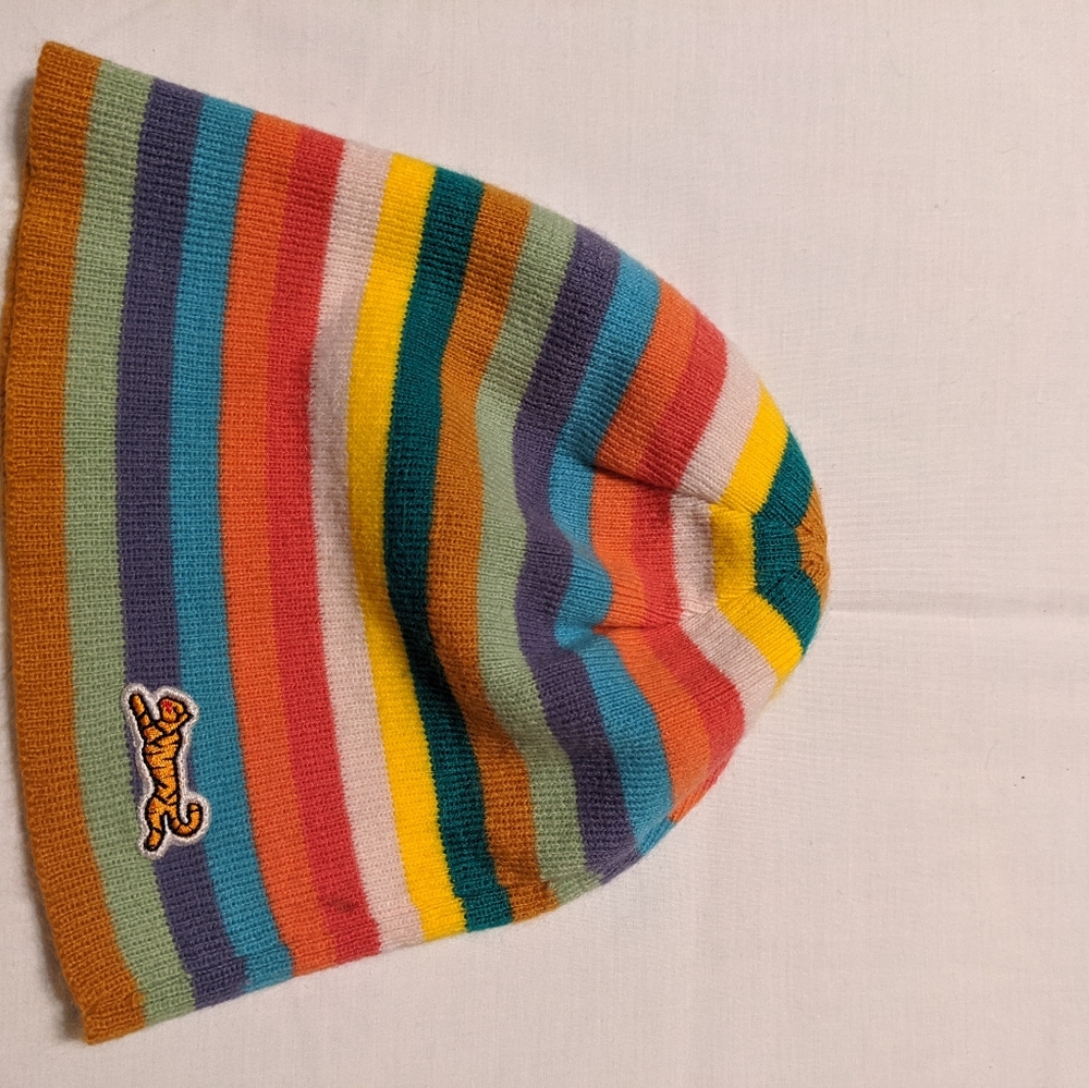 VINTAGE 80's Le Tigre knit hat